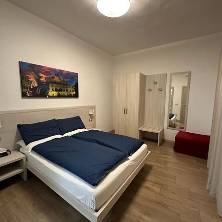 Отель Residenza Pezzani Парма Экстерьер фото