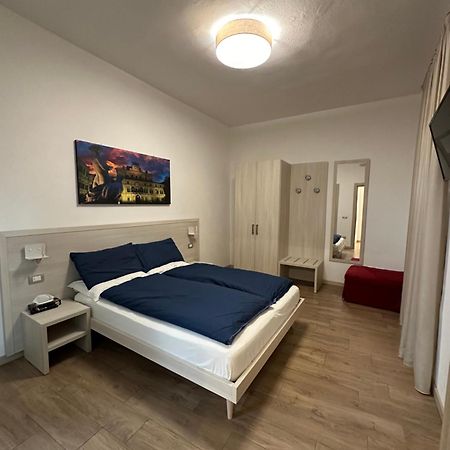 Отель Residenza Pezzani Парма Экстерьер фото