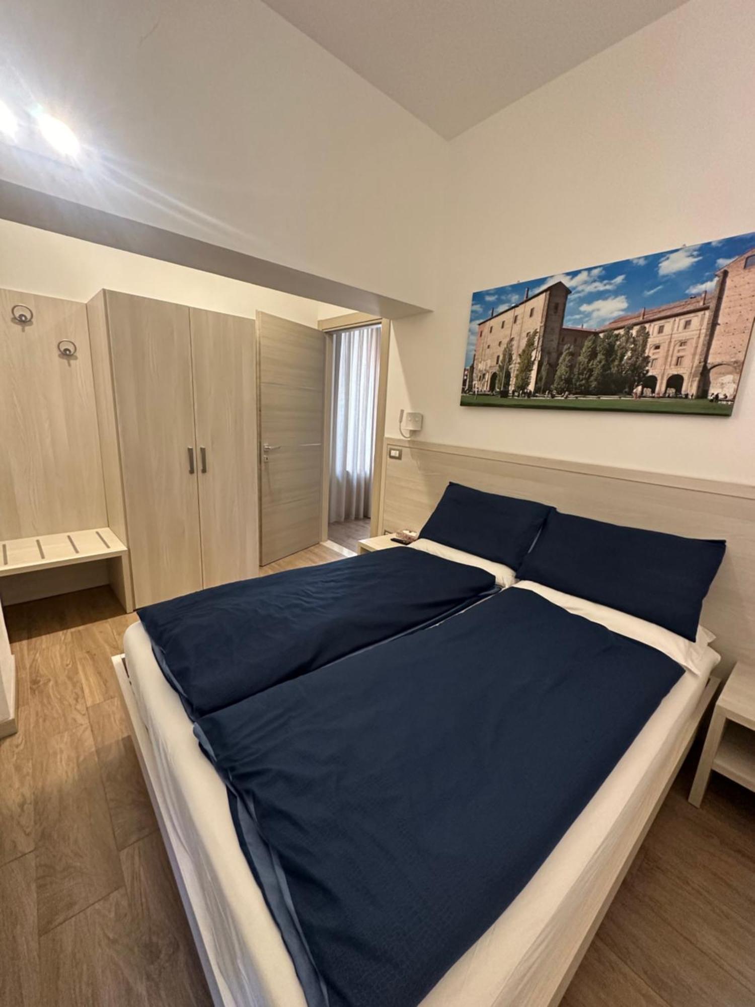 Отель Residenza Pezzani Парма Экстерьер фото